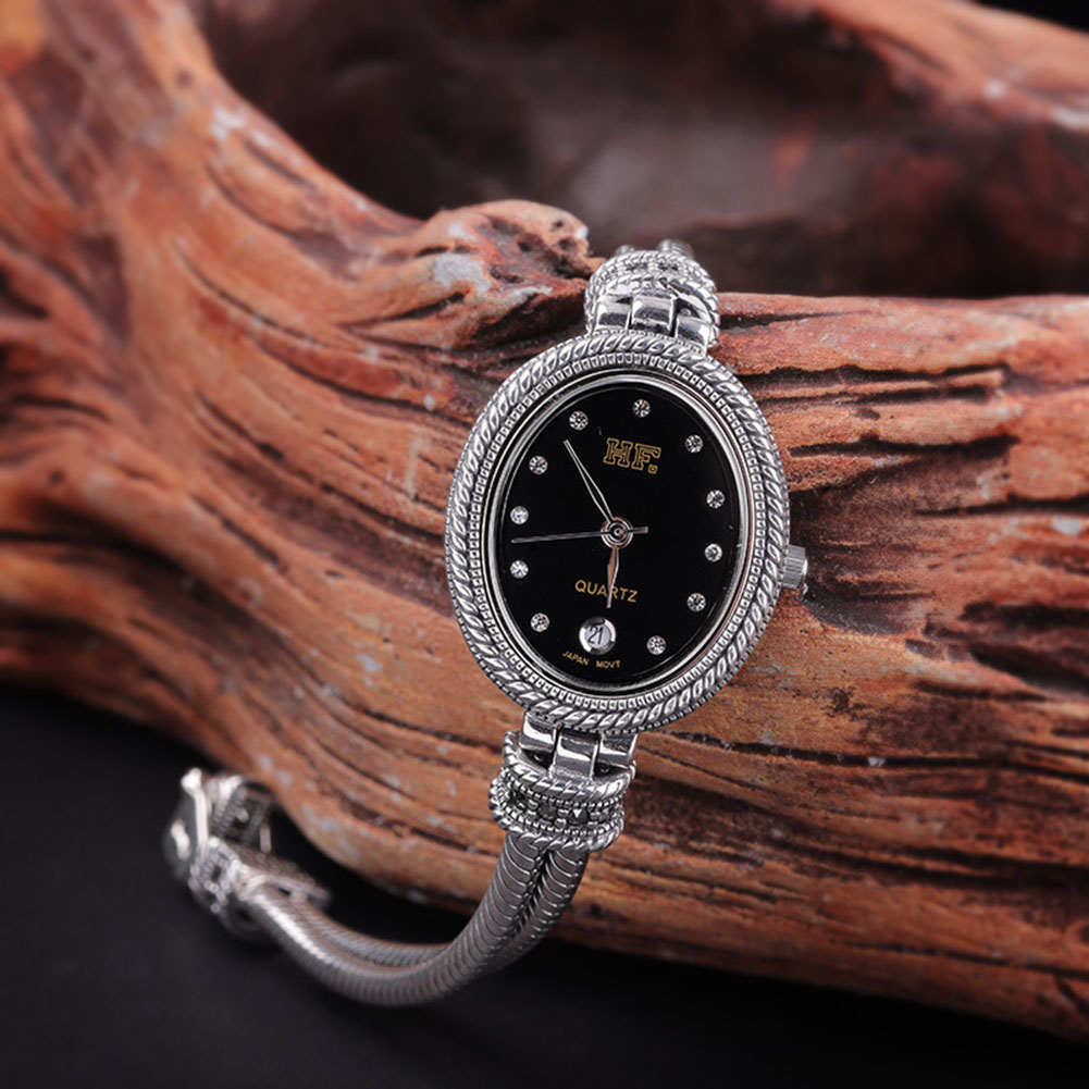 Reloj de Pulsera Ovalado de Lu - Luxury Watch Thailand reseña y precio