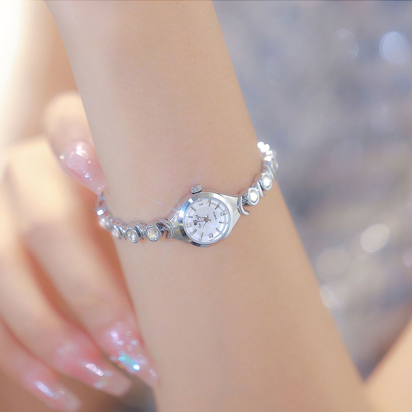 Reloj para mujer, lista de mar - Luxury Watch List reseña y precio