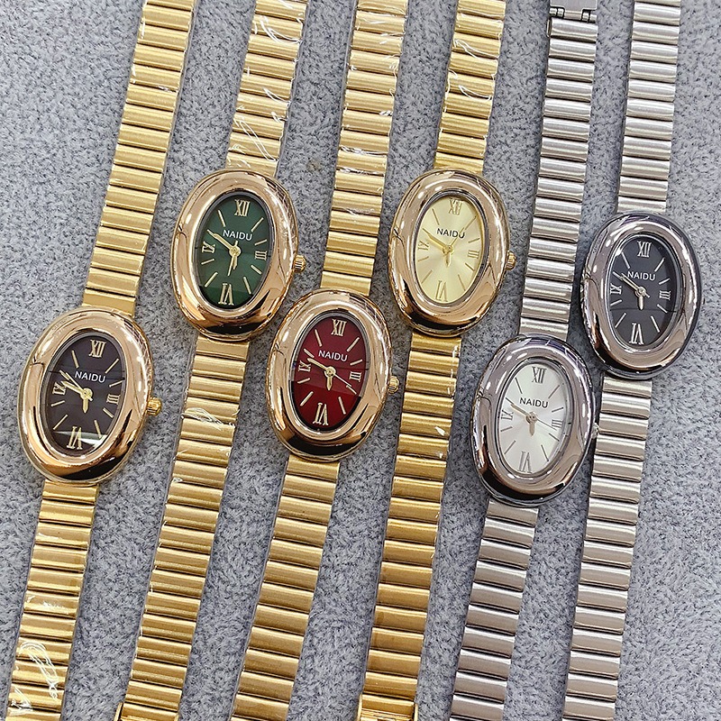Reloj de cuarzo ovalado dorado - Luxury Watch Girl reseña y precio