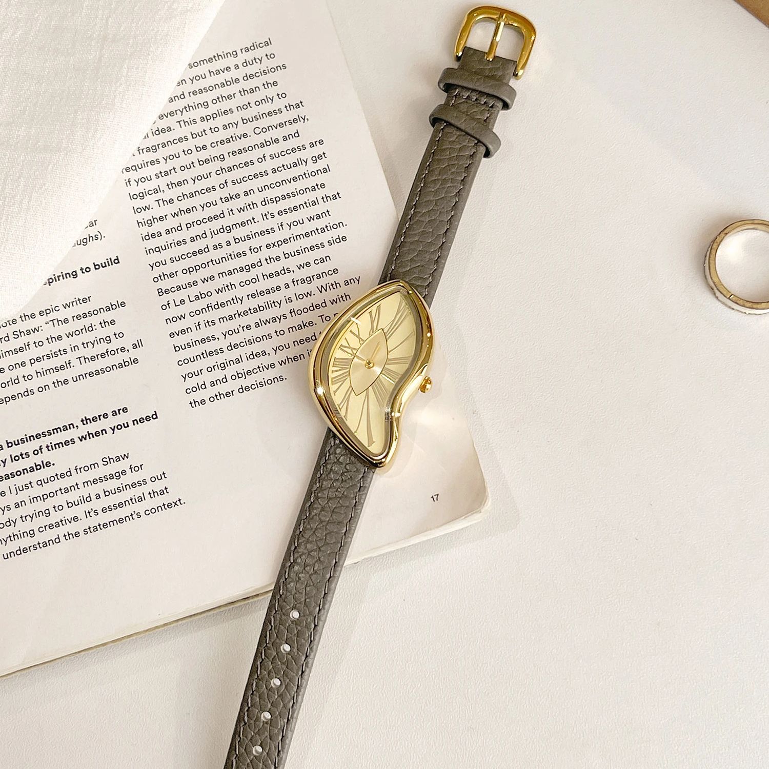 Reloj creativo retro de alta g - Cartier Watch Tank reseña y precio